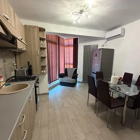 Rusy Apartament-beach * Navodari