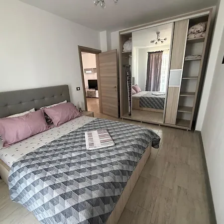Rusy Apartament-beach * Navodari